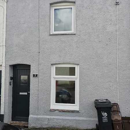 Hopefield Apartment Newport  Exterior photo