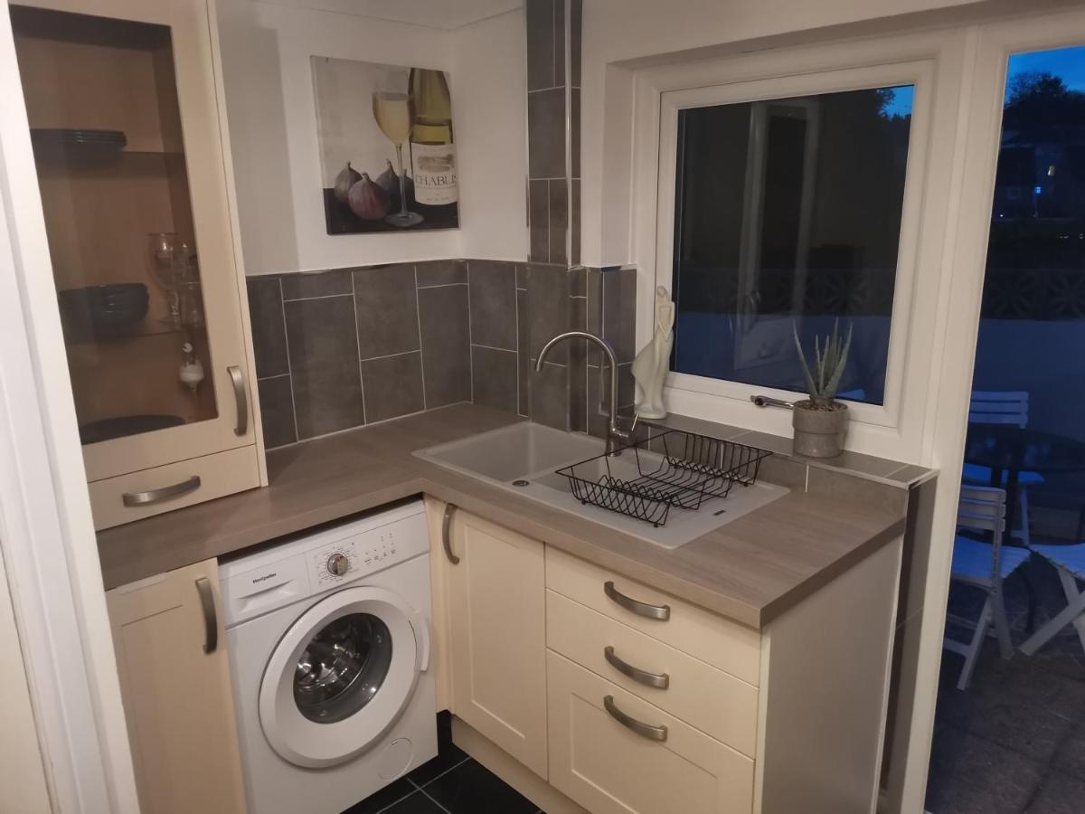 Apartment Hopefield